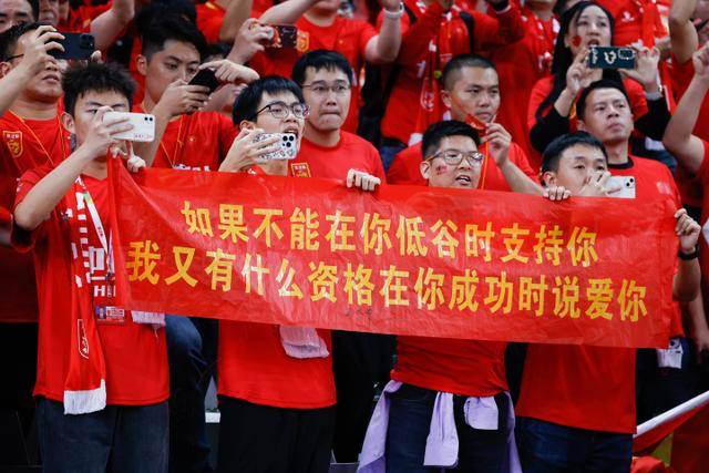 肘击李金效面部！周琦被停赛两场 罚款10万元