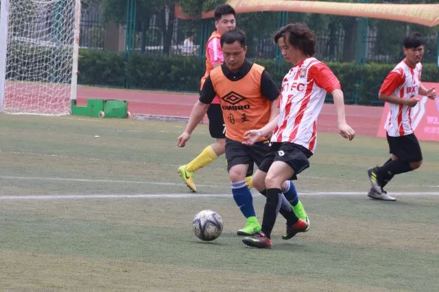 苦练防守 放下包袱 敢打敢拼-- 梅州拒绝中超六连败